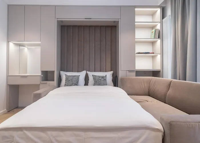 Global Park Royal By Bookinghost * Katowice