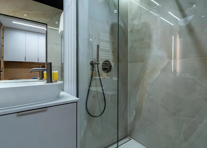 Apartment Global Park Royal By Bookinghost Katowice